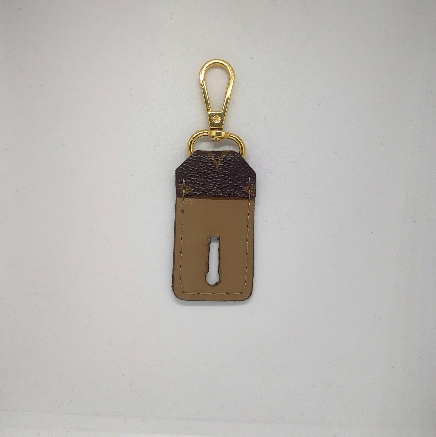 Keychain LV fingerboard