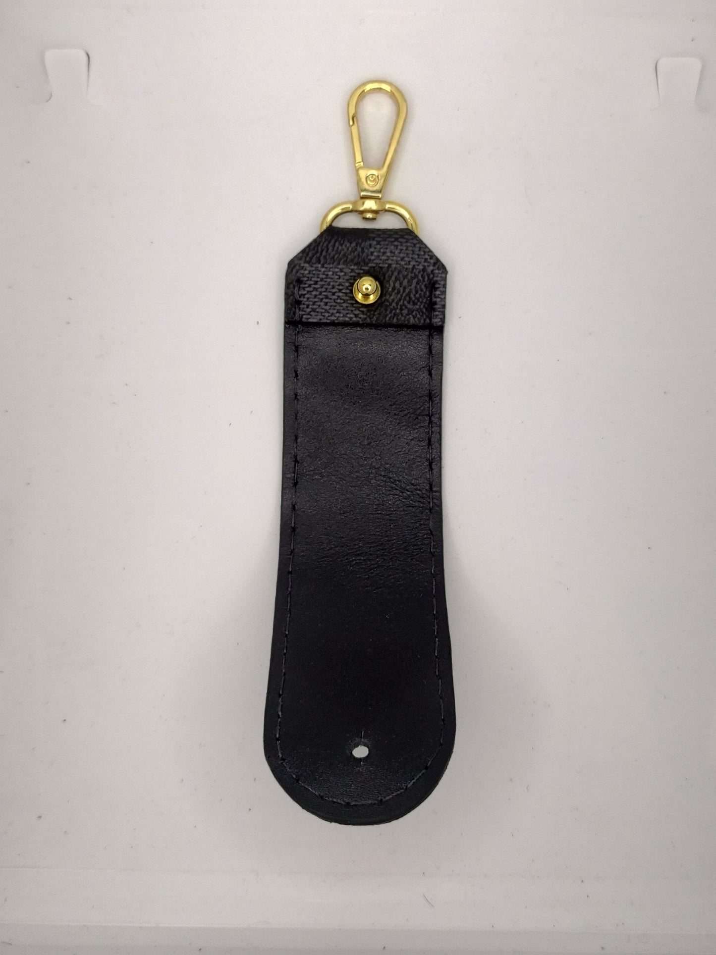 Keychain LV