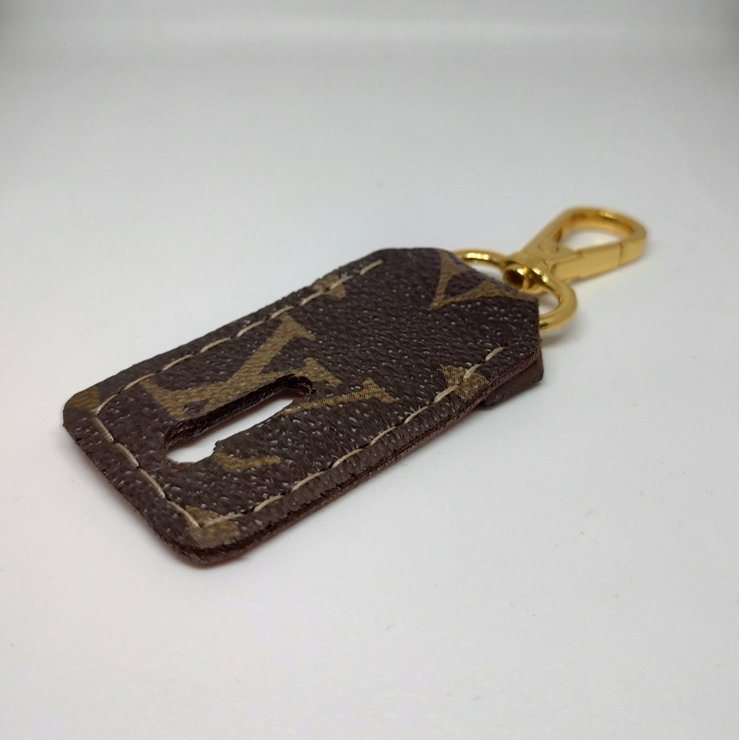 Keychain LV fingerboard