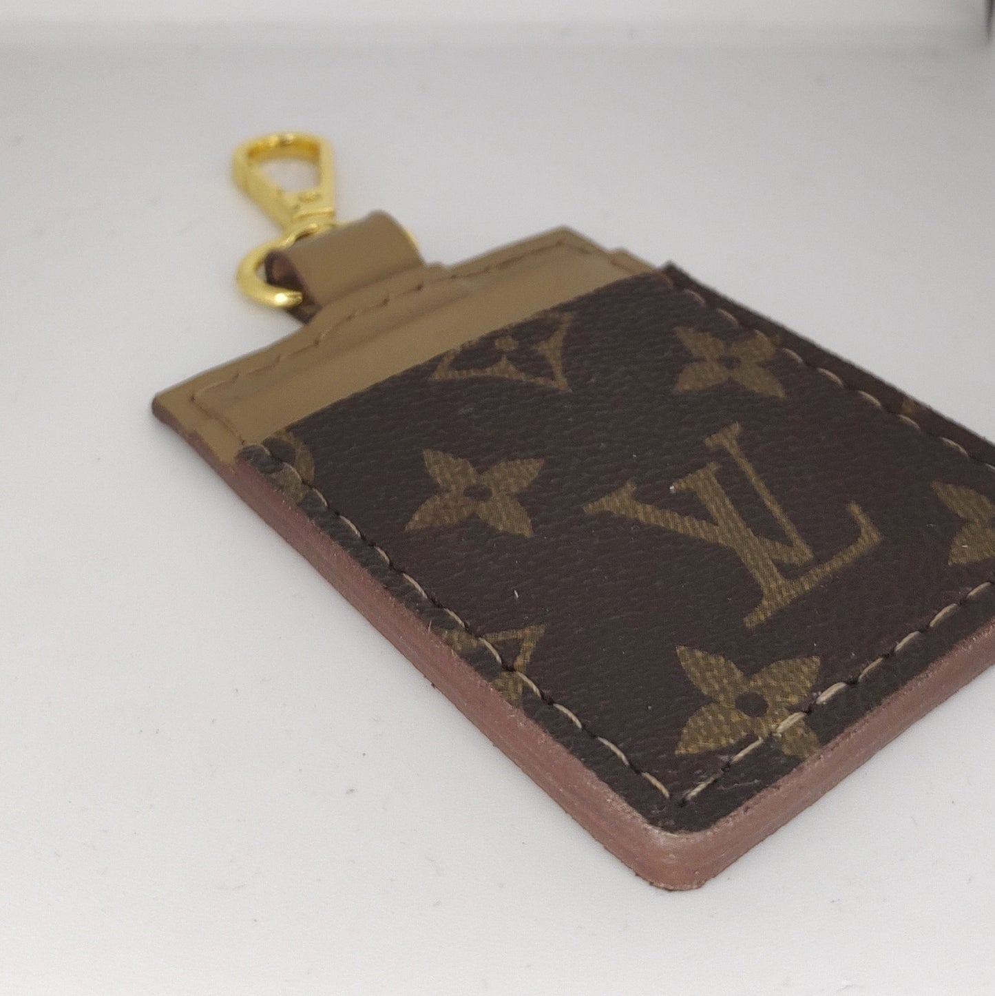Cardholder LV